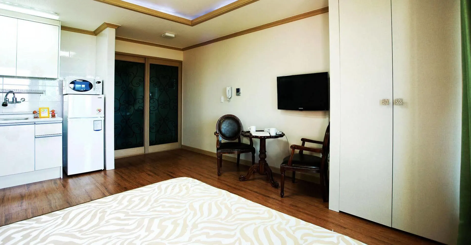 **  Story House Otel Jeju Güney Kore